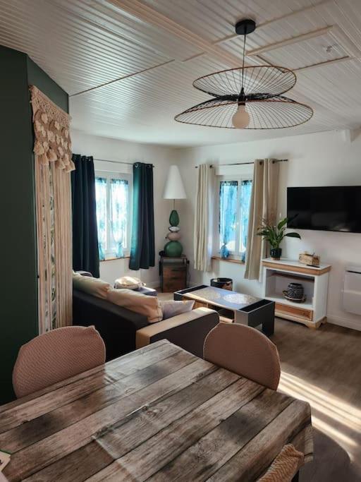 La Cabane De Megue Froidfond Extérieur photo